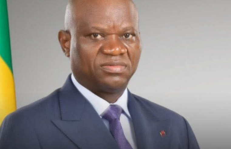 Vers la fin des pseudos au Gabon : une nouvelle ordonnance fait polémique