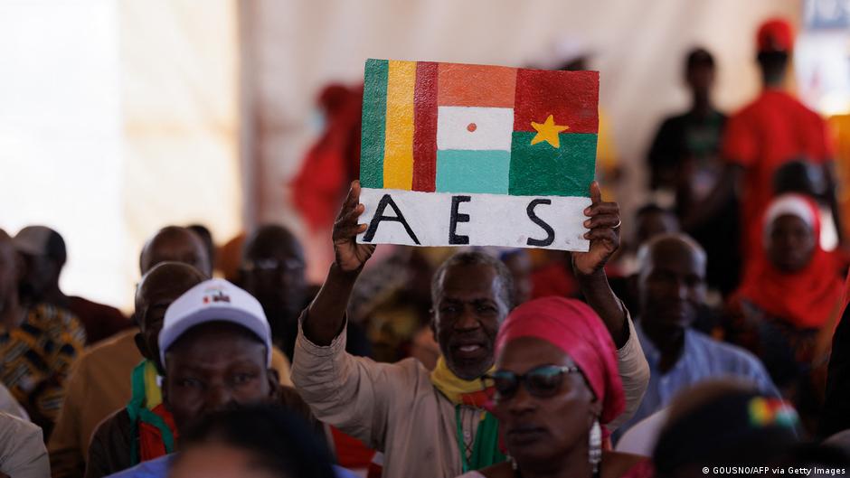 Processus passeport AES : état des lieux dans les pays du Sahel