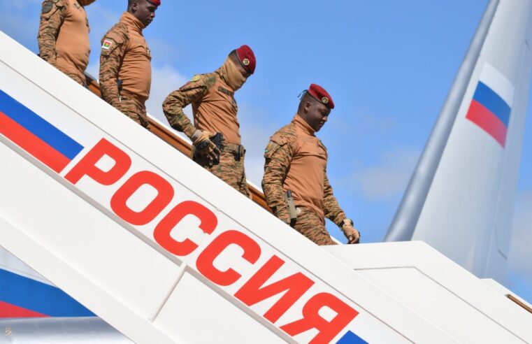 Crise des libertés en Afrique de l&rsquo;Ouest : l’emprise croissante des juntes au Sahel