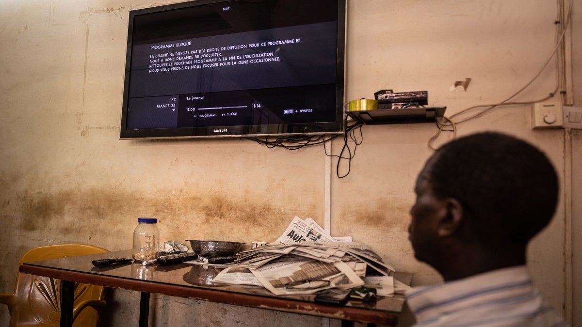 Burkina Faso : l&rsquo;expulsion de journalistes françaises, un revers pour la liberté d&rsquo;informer