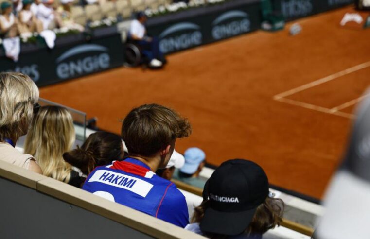 Le PSG fait vibrer le public de Roland-Garros sans écran géant
