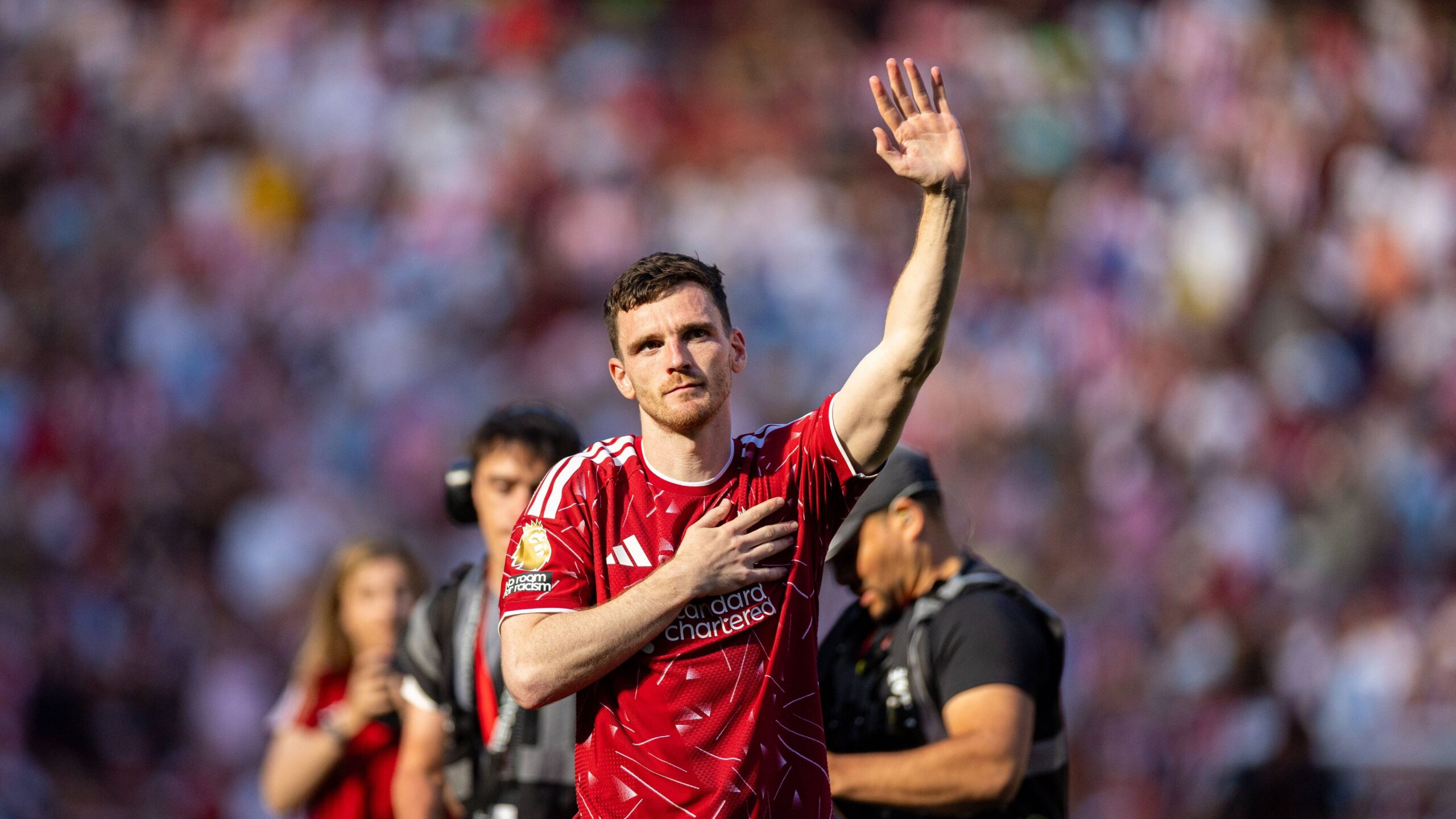 Robertson signe à Tottenham et quitte Liverpool après neuf ans de gloire