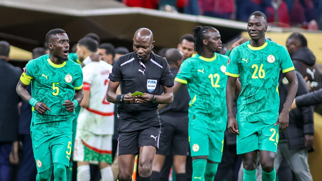 La Fifa renforce son règlement après les incidents sur les terrains de football