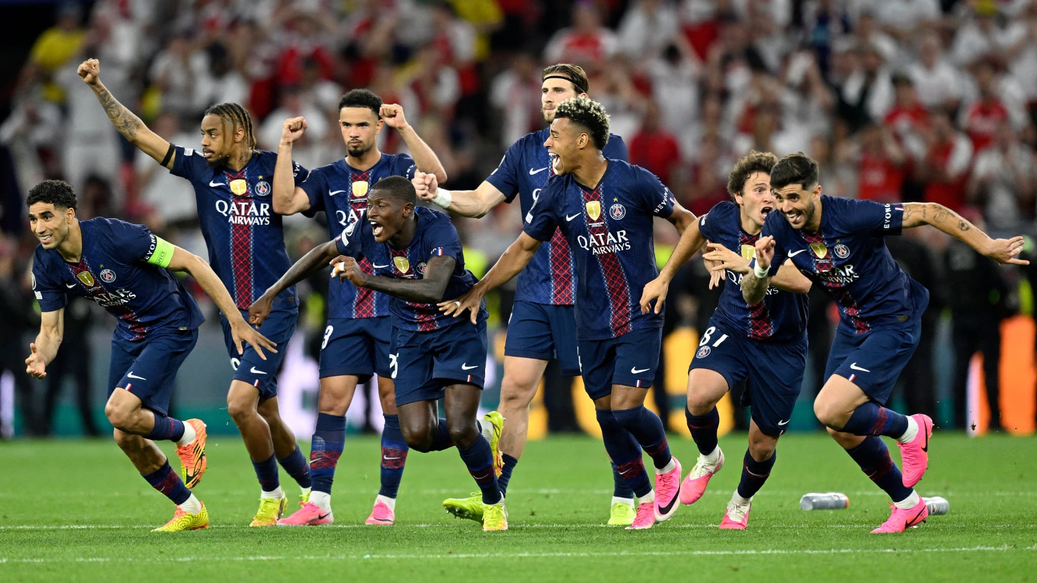 Psg sacre historique en ligue des champions : les héros du match contre arsenal révélés