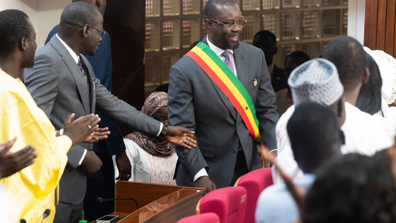 Élection d&rsquo;ousmane sonko à la présidence de l&rsquo;assemblée nationale au Sénégal