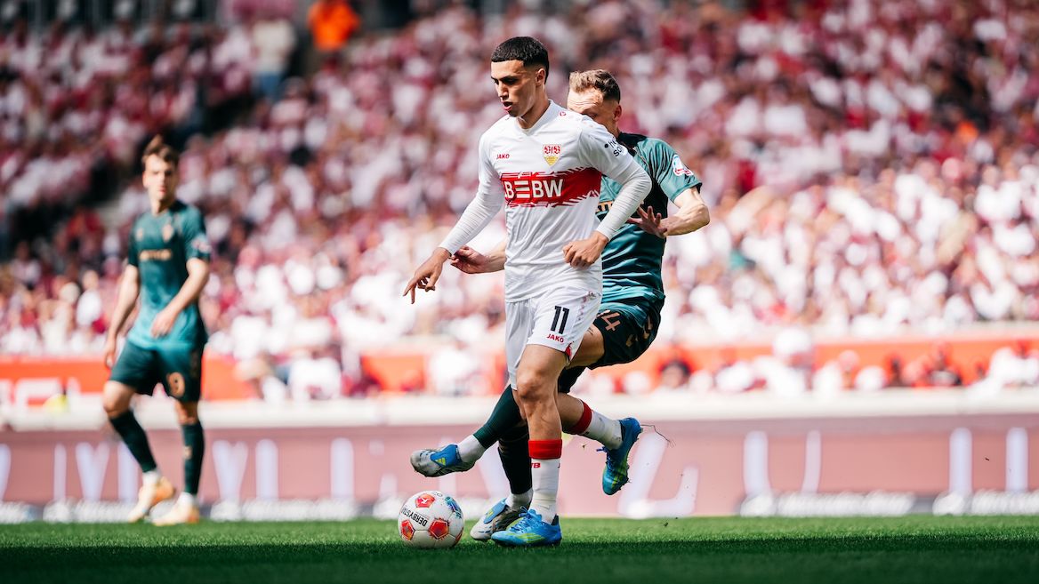 Bilal el khannouss quitte le Maroc pour un transfert définitif à stuttgart