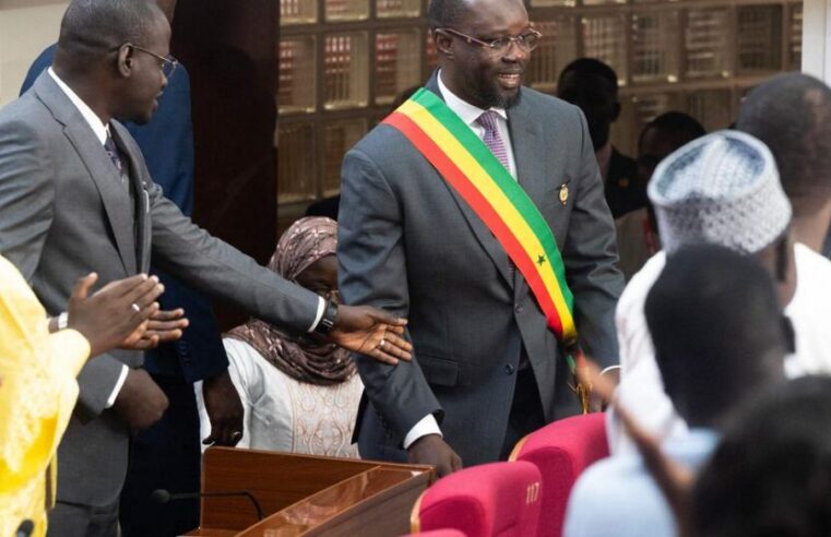 Crise politique au Sénégal : légitimité charismatique face aux institutions