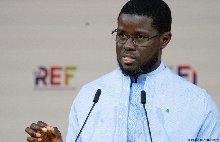 Stratégies et défis du président Bassirou Diomaye Faye au Sénégal
