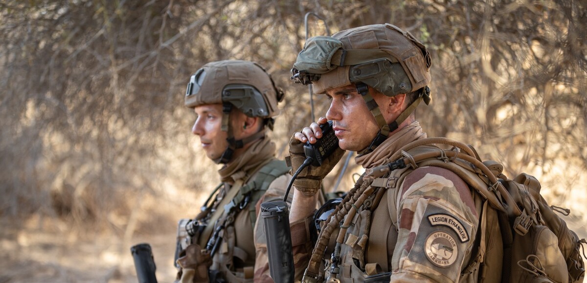Crise au Mali : macron critique la junte malienne sur son retrait des forces françaises