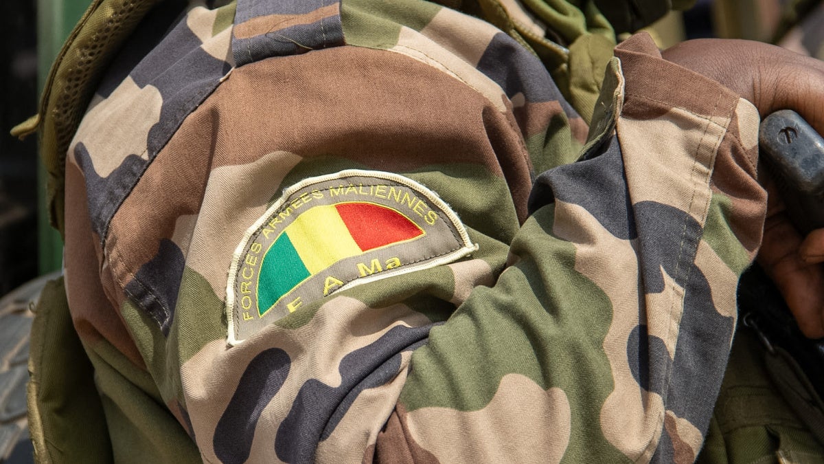 Mali : des exactions meurtrières de l&rsquo;armée et des milices dozos contre des civils