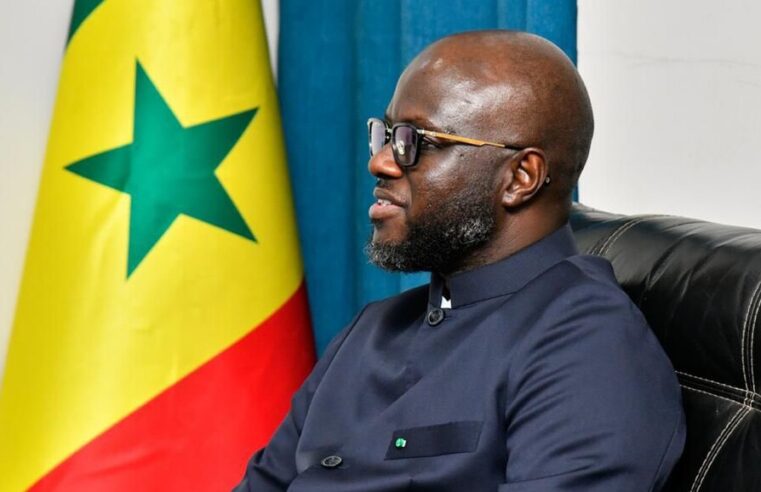 Crise politique au Sénégal : le président de l&rsquo;assemblée nationale quitte ses fonctions après une décision controversée