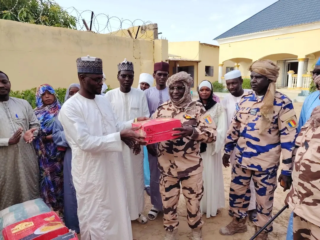 Jeunes du lac solidaire avec les forces de sécurité dans la lutte contre Boko Haram