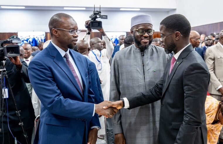 Sénégal : le président Faye destitue son premier ministre sonko