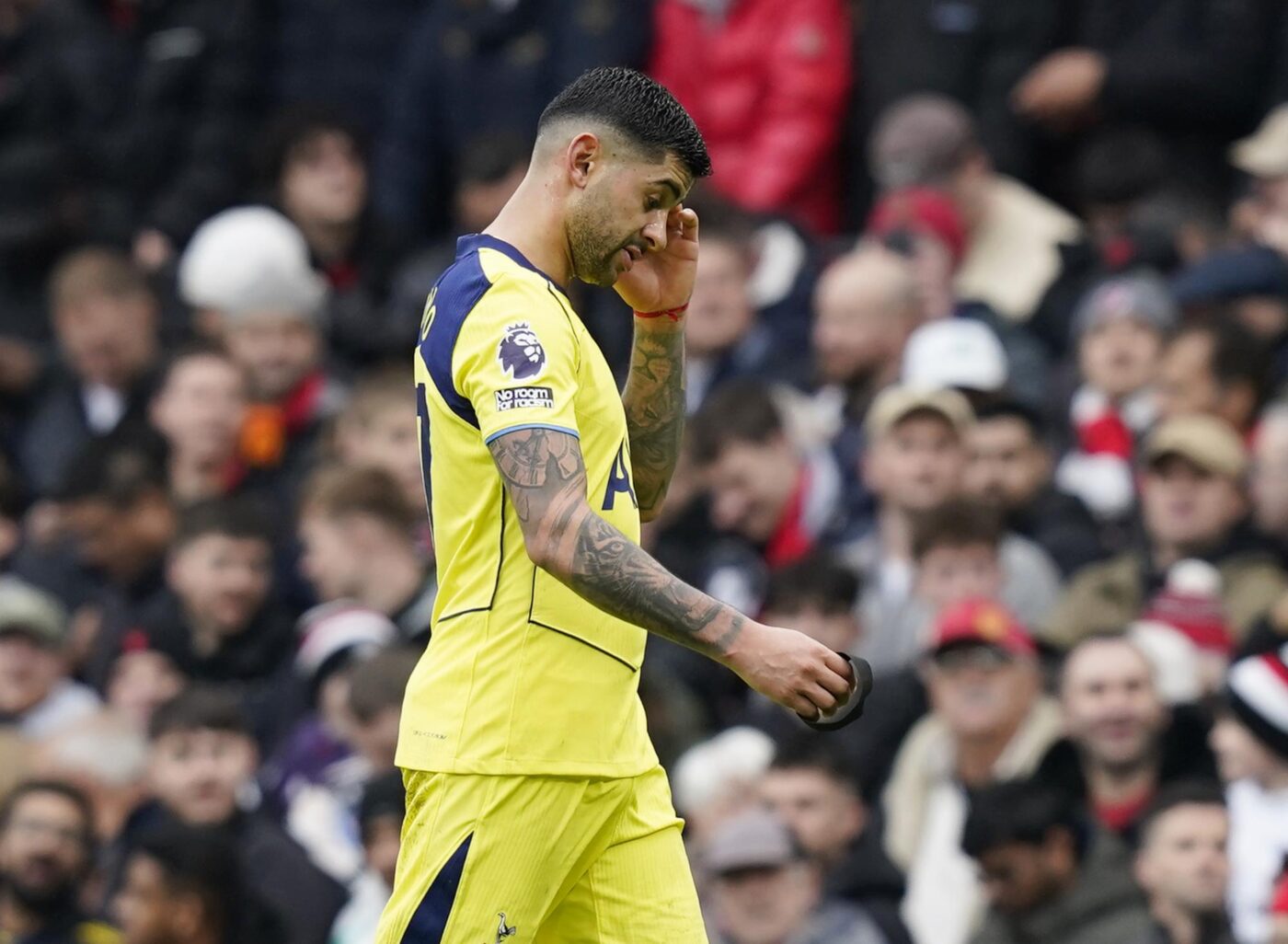 Cristian romero absent pour Tottenham : un choix qui en dit long