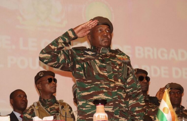 Le Niger durcit le ton et suspend une dizaine de médias français