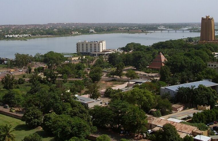 Blocus du jnim à Bamako : des conséquences dramatiques pour les civils selon amnesty international