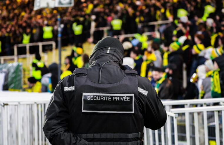 Football : le fc nantes sanctionné par un huis clos après les incidents contre toulouse