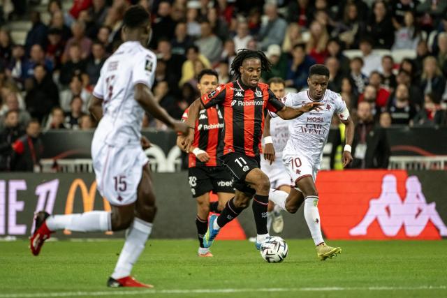 Nice en barrage pour sa survie en ligues 1 : le havre et auxerre se sauvent