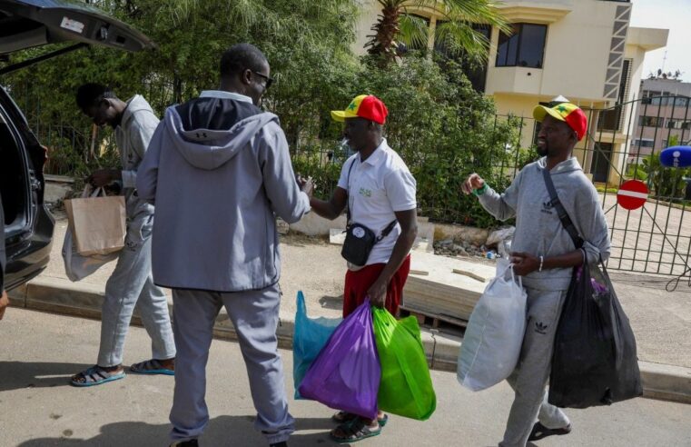 Dakar : les premiers supporters sénégalais libérés du Maroc retrouvent leur foyer