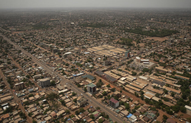 Suspension de l&rsquo;association étudiante Ugeb au Burkina Faso : les membres arrêtés pour apologie du terrorisme