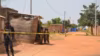 Déploiement sécuritaire à kilwin, après une opération pour mettre la main sur un réseau de recruteur de terroristes à Ouagadougou, Burkina Faso, le 23 octobre 2016. (VOA/Zoumana Wonogo)