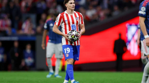 Julian Alvarez, attaquant argentin, en action