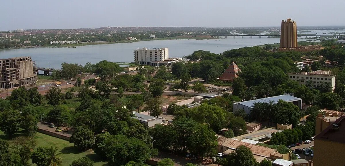 Blocus du JNIM à Bamako : des camions de marchandises bloqués à l'entrée de la ville