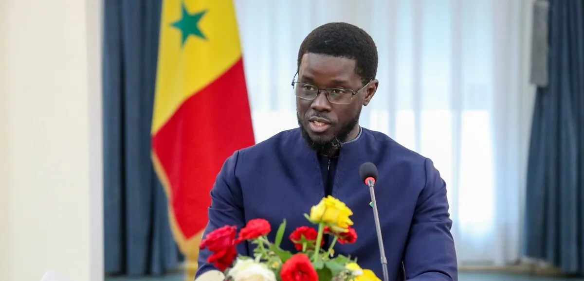 Bassirou Diomaye Faye limoge Ousmane Sonko, marquant une rupture politique au Sénégal