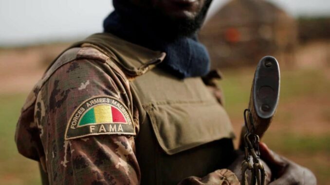 Mali et Burkina Faso unissent leurs forces face aux groupes armés et à l&rsquo;afflux de réfugiés