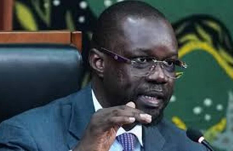 Ousmane Sonko presse Bassirou Diomaye Faye de promulguer la nouvelle loi constitutionnelle