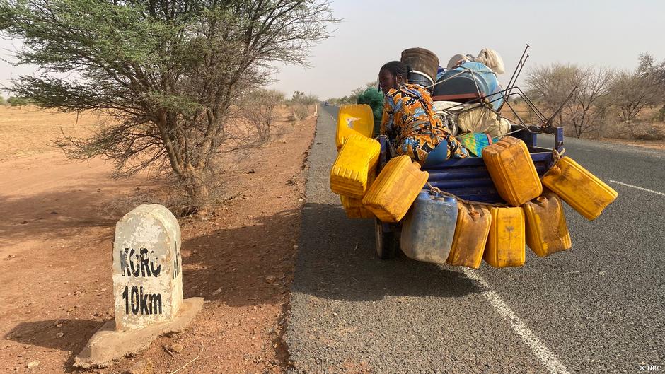 Crise humanitaire à Koro : l&rsquo;exode massif des populations du Burkina Faso vers le Mali