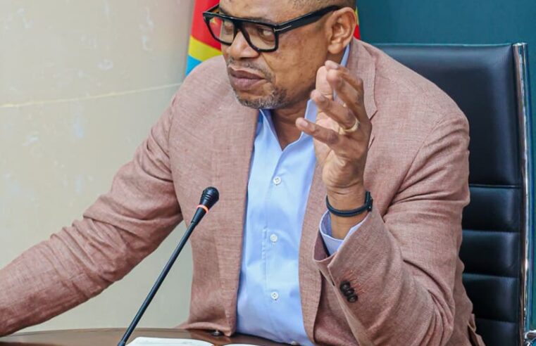 RDC : le satellite souverain, obsession de José Mpanda