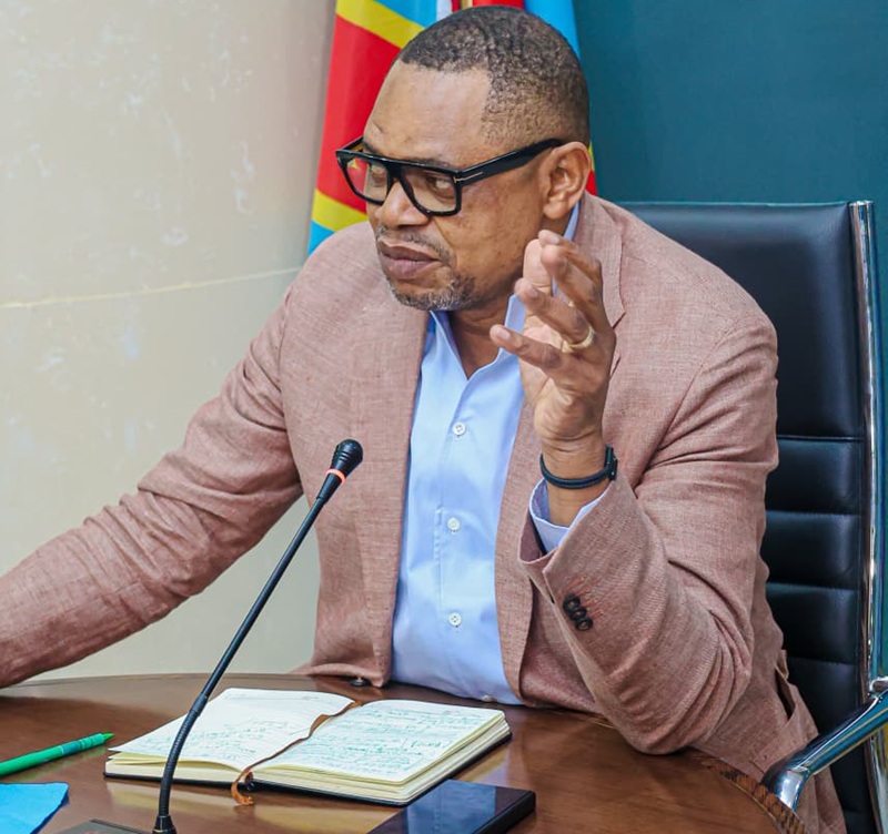 RDC : le satellite souverain, obsession de José Mpanda
