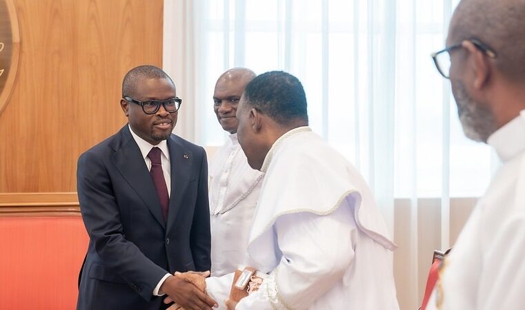 Transition politique au Bénin : l&rsquo;exemple de la réunification de l&rsquo;Église du Christianisme Céleste