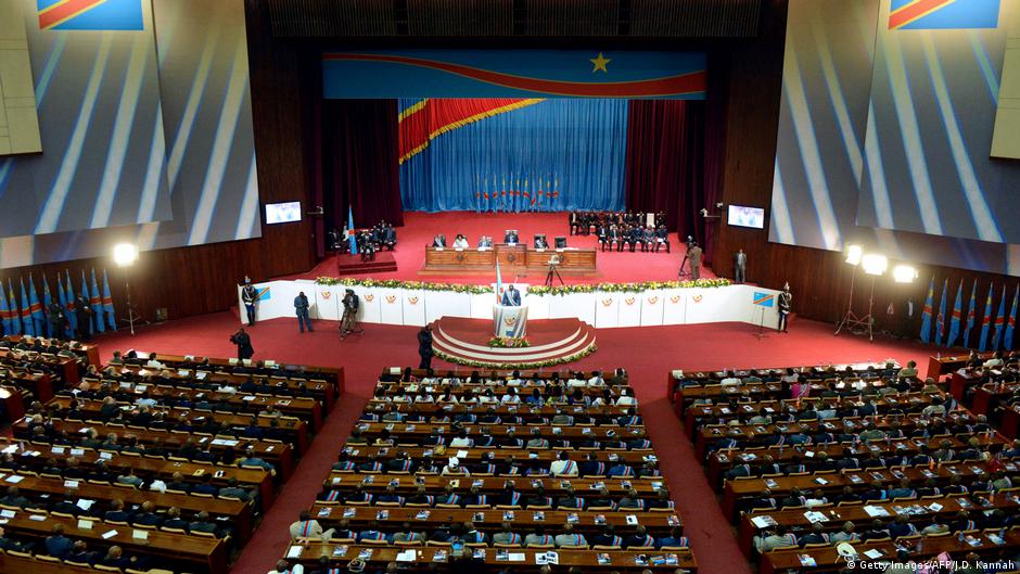 Conflit politique autour du référendum en rdc : tensions à Kinshasa