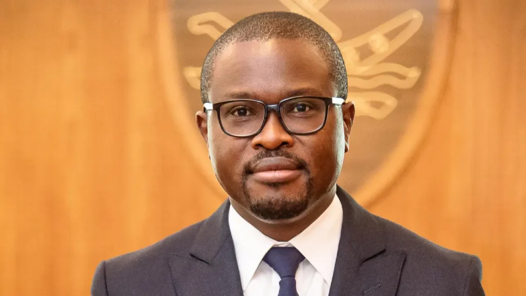 Romuald Wadagni entame sa première tournée diplomatique au Nigeria