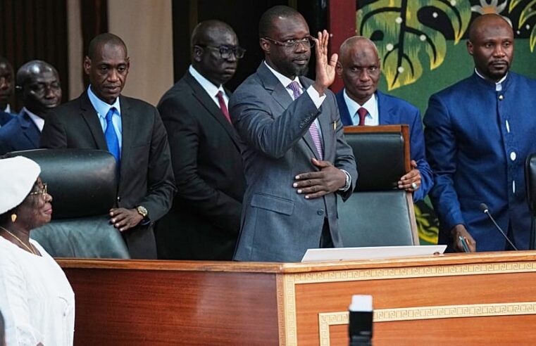 Ousmane Sonko reconduit à la tête du Pastef : un avertissement ferme à ses détracteurs