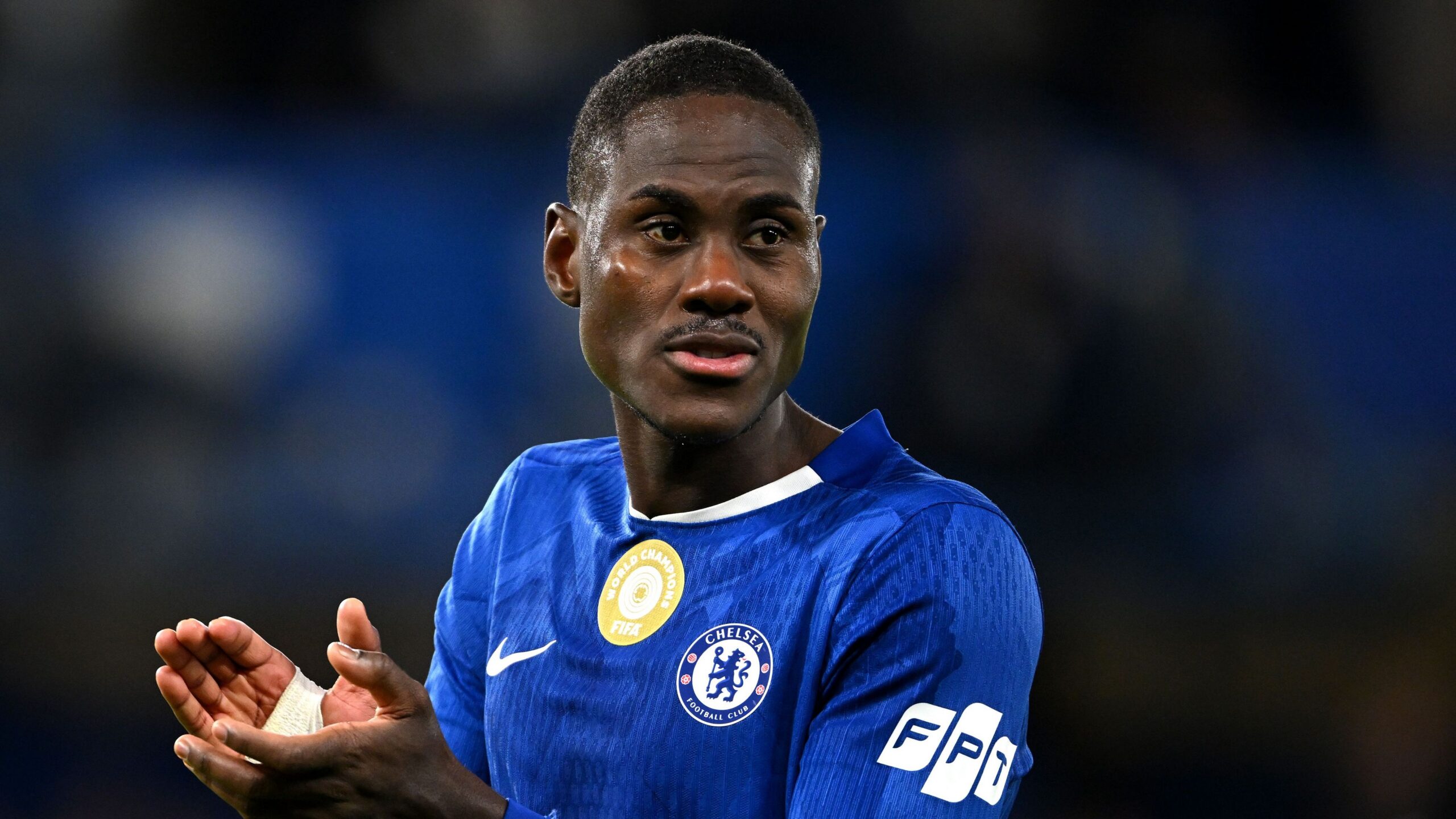 Le club de Como passe à l’action pour recruter un défenseur de Chelsea, tandis que l’Inter, champion de Serie A, envisage de se joindre à la course au transfert