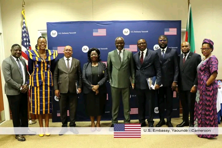 Le barreau du Cameroun et l’État de droit au cœur des échanges du foundermuseum