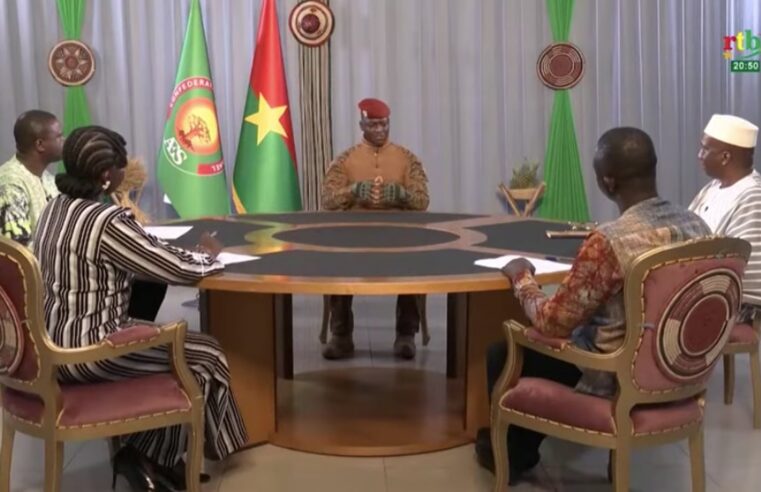 Burkina : canal+ accusé de bloquer l&rsquo;accès aux médias publics