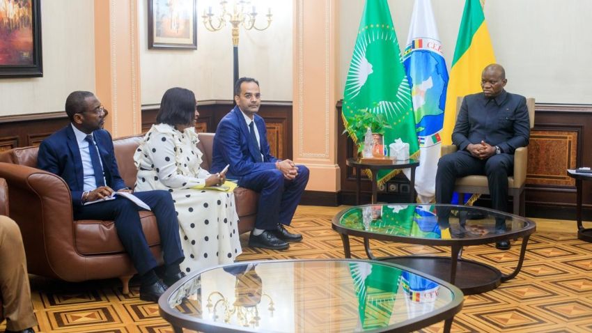 Gabon : Brice Clotaire Oligui Nguema s&rsquo;attaque aux pénuries de médicaments