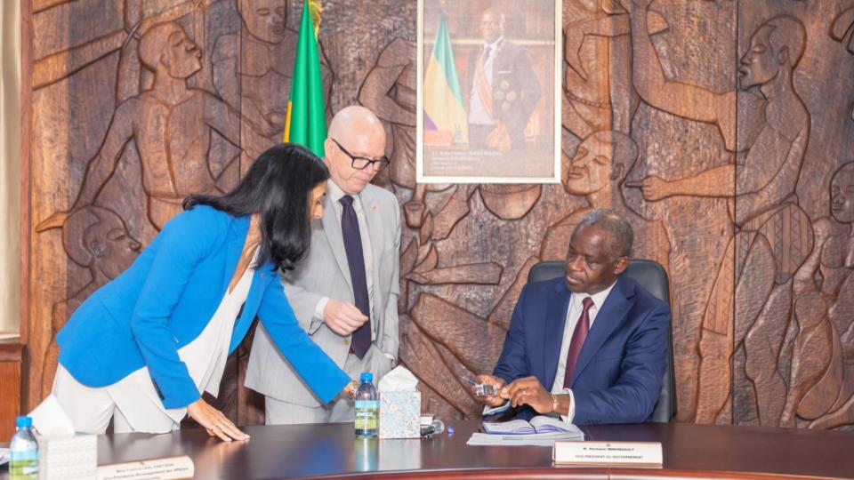 Gabon : vers des timbres d&rsquo;accise modernes pour lutter contre la fraude