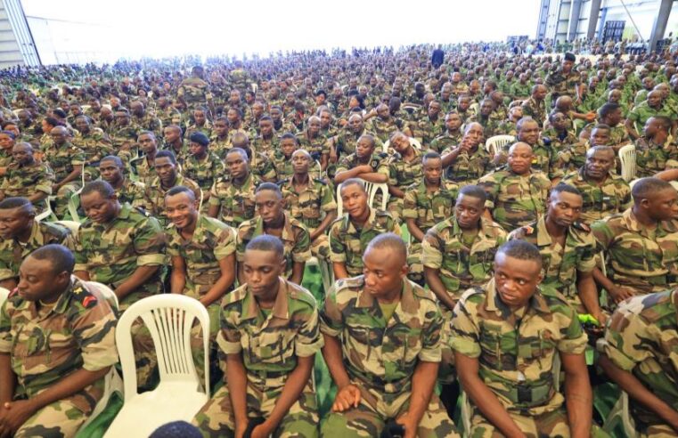 Gabon : vers une production locale des uniformes militaires pour une armée autonome