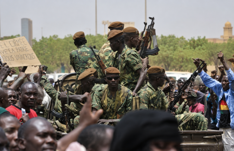 L&rsquo;illusion de la souveraineté au Mali : la junte face à l&rsquo;implacable réalité du terrain