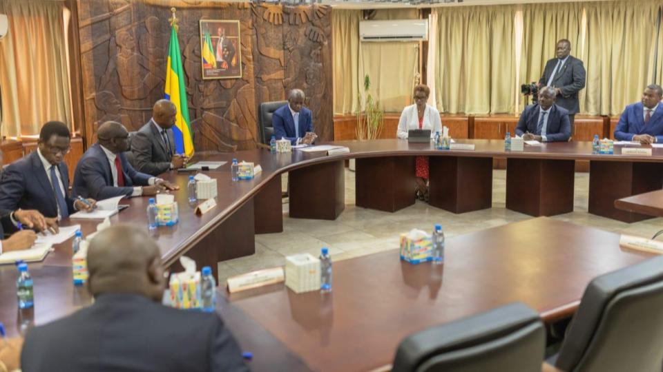 Le gouvernement du Gabon et la BAD s&rsquo;accordent pour accélérer les projets de développement