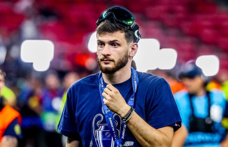 Khvicha kvaratskhelia, la pépite du psg qui a tout changé