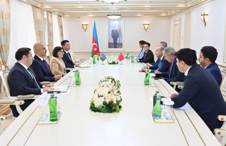 L’Azerbaïdjan et le Maroc discutent de leurs relations parlementaires