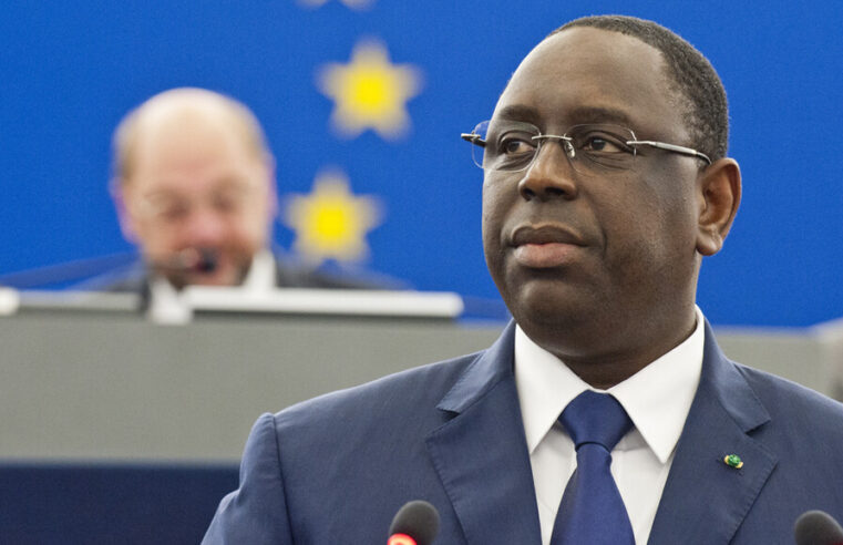 Retour de Macky Sall à Dakar : pourquoi cette visite déchaîne les passions au Sénégal