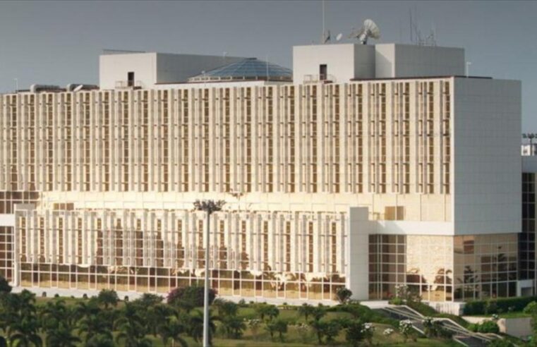 Gabon : un modèle macroéconomique innovant pour sécuriser les finances publiques