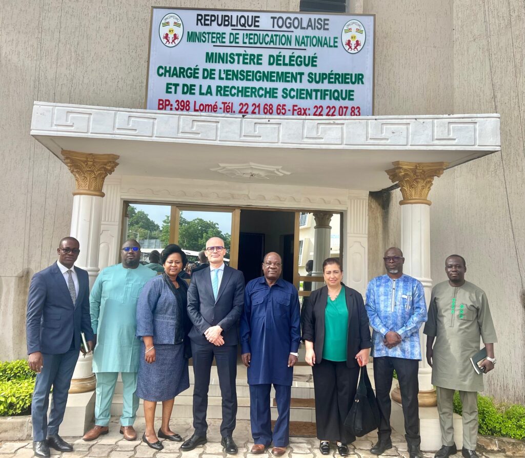 Coopération togolaise et BID pour booster l&rsquo;enseignement scientifique
